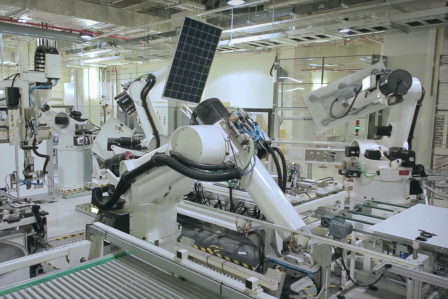 découvrez le processus de fabrication des panneaux solaires, de la sélection des matériaux à l'assemblage final. apprenez comment ces technologies durables contribuent à une énergie propre et renouvelable pour un avenir plus vert.