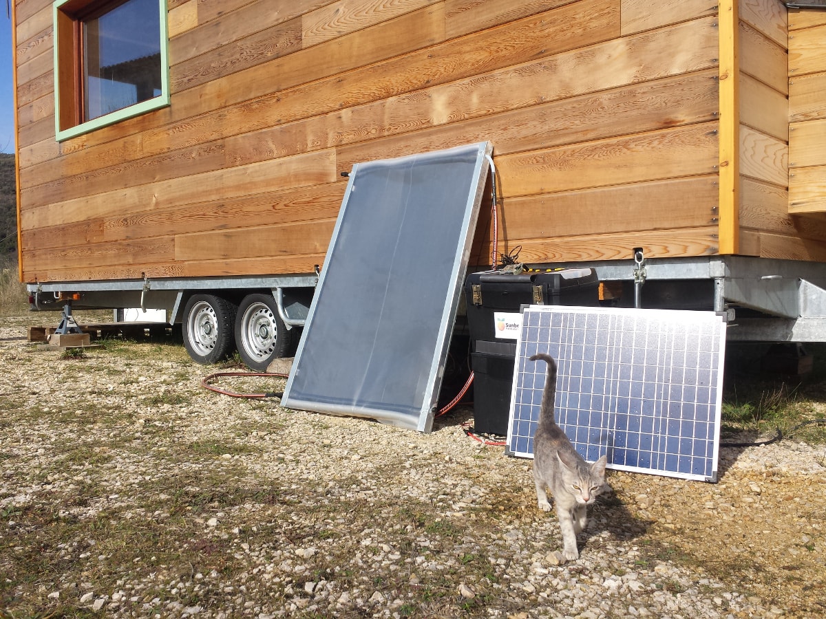 découvrez comment installer votre propre système photovoltaïque avec notre guide diy. apprenez étape par étape à profiter de l'énergie solaire pour réduire vos factures d'électricité et adopter un mode de vie plus écologique.