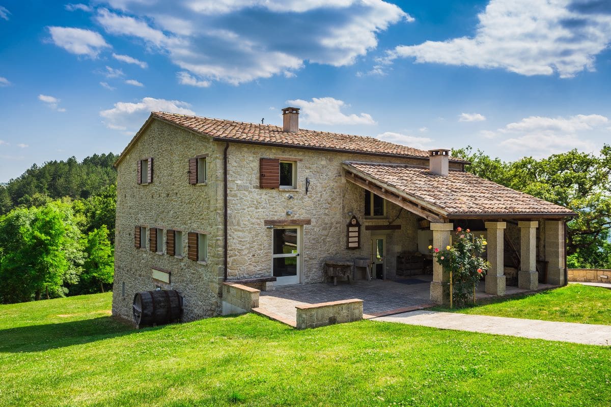 découvrez la vie à la ferme, un monde où la nature et l'agriculture s'harmonisent. apprenez-en davantage sur les pratiques durables, les animaux de la ferme et les produits frais. explorez les activités rurales et plongez dans l'authenticité du milieu agricole.
