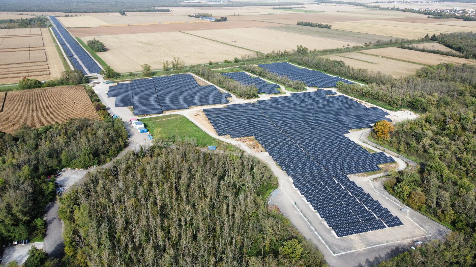 découvrez les meilleures options de financement solaire pour rendre l'énergie renouvelable accessible à tous. explorez des solutions adaptées à vos besoins et bénéficiez d'aides financières pour investir dans des systèmes solaires performants.