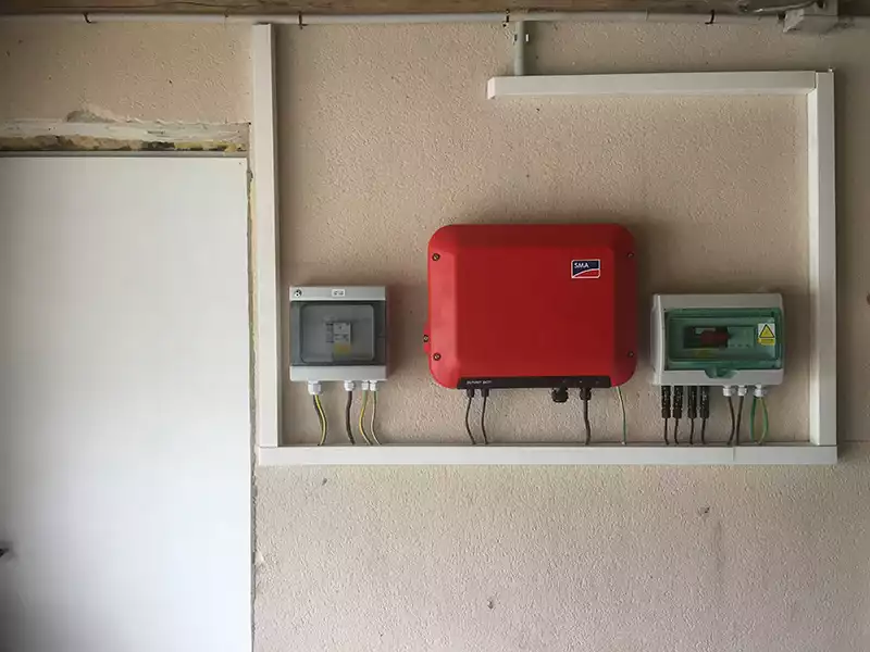 découvrez nos services de dépannage photovoltaïque pour garantir le bon fonctionnement de vos installations solaires. bénéficiez d'une intervention rapide et efficace pour maximiser votre production d'énergie renouvelable.