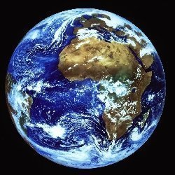 découvrez les perspectives fascinantes de la fréquence terrestre en 2025. explorez comment les changements environnementaux, technologiques et sociétaux influenceront notre planète et notre quotidien. anticipez l'avenir avec des analyses approfondies et des prévisions passionnantes.