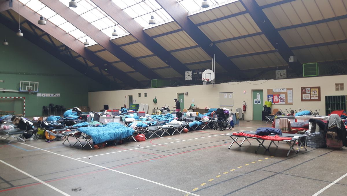 découvrez le gymnase de rouen, un espace dédié au sport et à la remise en forme. profitez d'installations modernes, de cours variés et d'une ambiance conviviale pour atteindre vos objectifs fitness dans la charmante ville de rouen.