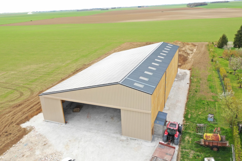 découvrez notre gamme de hangars agricoles adaptés à vos besoins. offrant une protection optimale pour votre matériel et vos récoltes, nos hangars sont conçus pour résister aux intempéries tout en assurant un accès facile et fonctionnel. idéaux pour les exploitations agricoles de toutes tailles.