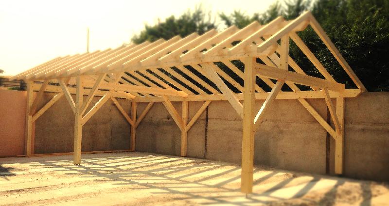 découvrez nos hangars en bois, conçus pour allier esthétisme et fonctionnalité. parfaits pour le stockage, le jardinage ou même comme espace de loisirs, nos hangars s'intègrent harmonieusement dans votre environnement. optez pour une solution durable et esthétique pour vos besoins d'abri.