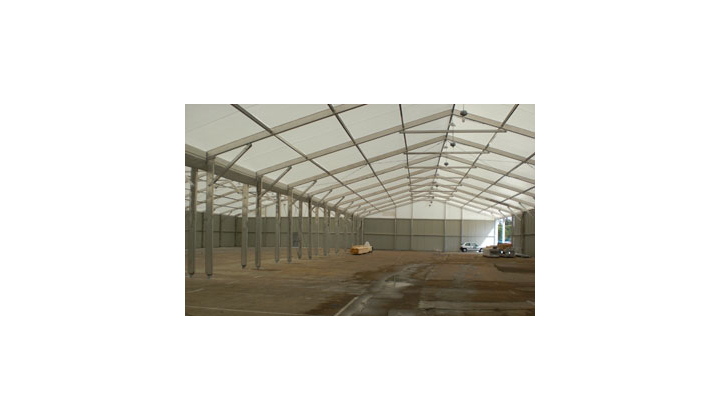 découvrez nos hangars de stockage sécurisés, idéalement conçus pour répondre à tous vos besoins de rangement. que ce soit pour des matériaux, des outils ou des biens divers, nos installations offrent un espace flexible, accessible et protégé, garantissant la préservation de vos biens en toute sérénité.