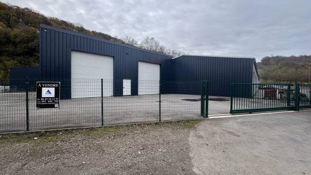 découvrez notre sélection de hangars en métal à vendre, idéaux pour vos projets de stockage, d'agriculture ou d'industrie. optez pour une solution durable et robuste, conçue pour résister aux intempéries et s'adapter à vos besoins spécifiques. contactez-nous pour plus d'informations et profitez d'une offre compétitive !