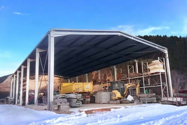 découvrez notre gamme de hangars métalliques, conçus pour offrir une solution durable et robuste pour le stockage de vos biens. idéal pour les professionnels et les particuliers, notre hangar métallique allie résistance et esthétique tout en s'adaptant à vos besoins spécifiques.