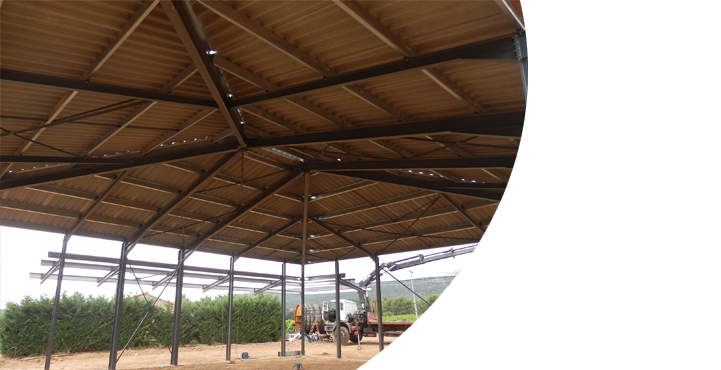 découvrez nos hangars pas chers, idéaux pour le stockage, l'abri des véhicules ou l'aménagement de votre jardin. profitez de matériaux de qualité à prix abordables pour répondre à tous vos besoins d'espace.