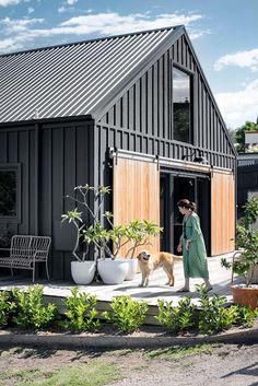 découvrez notre hangar rénové, un espace unique alliant modernité et charme d'antan. parfait pour vos événements, ateliers ou activités de stockage, ce lieu polyvalent offre confort et fonctionnalité dans un cadre inspirant.
