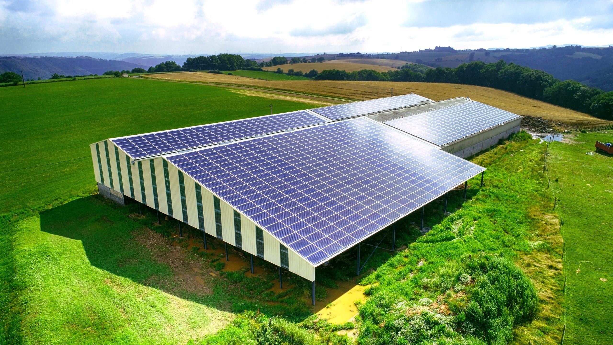 découvrez comment obtenir un hangar solaire gratuit pour maximiser votre production d'énergie renouvelable. profitez d'une solution durable et économique tout en préservant l'environnement.