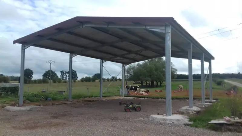 découvrez tout ce qu'il faut savoir sur la hauteur des hangars : normes, dimensions idéales et conseils pour optimiser votre espace. informez-vous pour mieux concevoir votre projet !