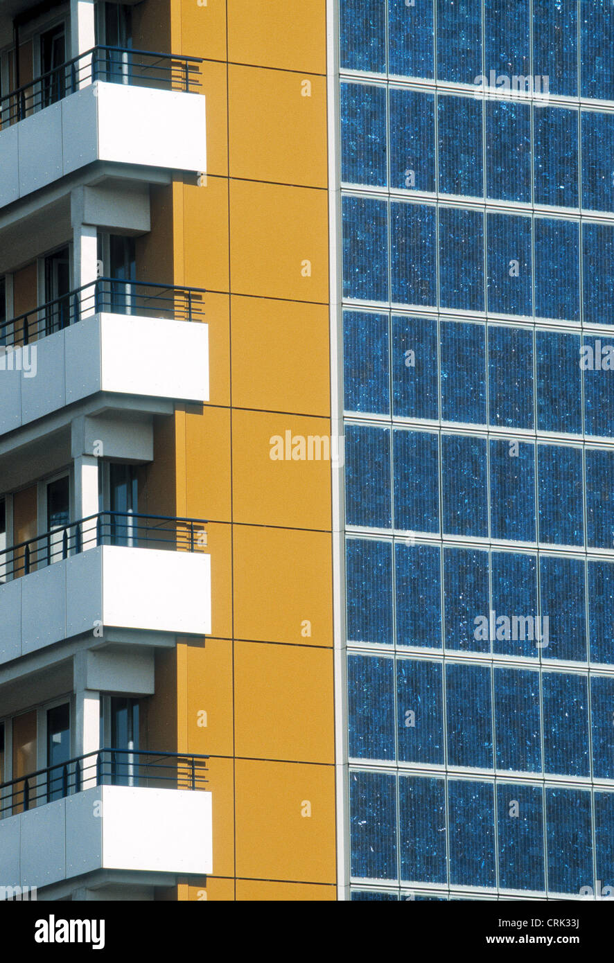 découvrez les avantages d'un immeuble solaire, une solution innovante et écologique alliant confort moderne et respect de l'environnement. optimisez votre consommation d'énergie tout en contribuant à la protection de notre planète grâce à des technologies solaires de pointe.