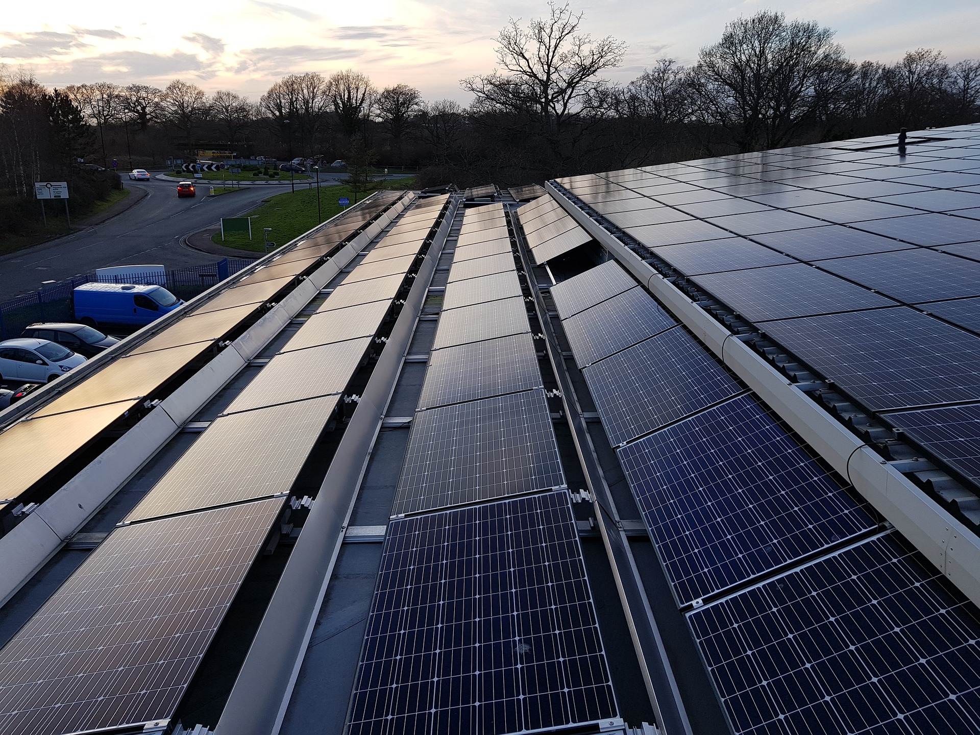 découvrez les inconvénients de l'énergie solaire : coûts d'installation élevés, dépendance aux conditions climatiques, stockage de l'énergie, et problèmes d'espace. informez-vous avant d'opter pour cette alternative énergétique.
