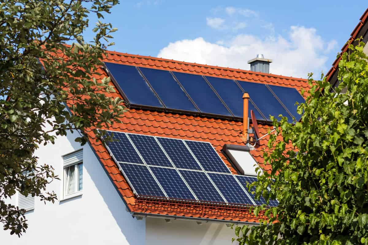 découvrez nos services d'installation photovoltaïque pour maximiser l'efficacité énergétique de votre maison. profitez des énergies renouvelables tout en réduisant vos factures d'électricité avec nos solutions sur mesure.