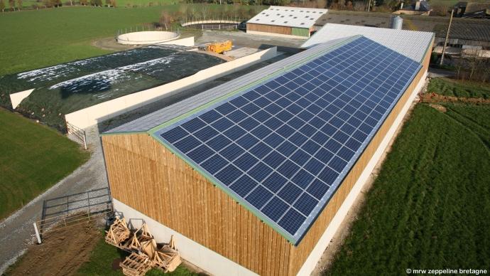 découvrez notre service d'installation de panneaux photovoltaïques en bretagne. profitez d'une énergie renouvelable et d'une expertise locale pour optimiser votre consommation d'électricité tout en réduisant votre empreinte carbone.