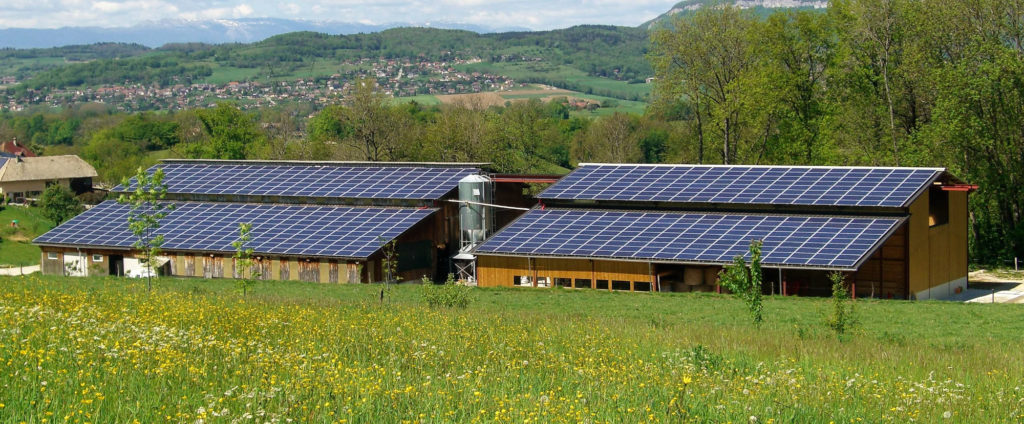découvrez un installateur solaire professionnel en savoie, spécialisé dans l'installation de panneaux photovoltaïques pour optimiser votre consommation d'énergie et réduire vos factures. profitez d'une énergie durable et économique grâce à notre expertise locale.