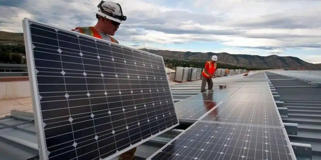 découvrez nos services d'installation solaire de qualité pour maximiser l'efficacité énergétique de votre maison. profitez des énergies renouvelables et réduisez vos factures d'électricité grâce à nos solutions personnalisées.