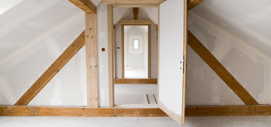 découvrez les nouvelles normes d'isolation des combles selon la réglementation thermique rt 2025. améliorez le confort de votre habitat tout en réduisant vos factures d'énergie grâce à une isolation efficace et durable.
