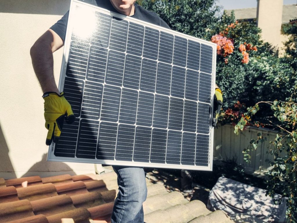 découvrez nos joints pour panneaux solaires, conçus pour assurer une étanchéité optimale et une performance maximale de votre installation photovoltaïque. garantie de qualité et durabilité.
