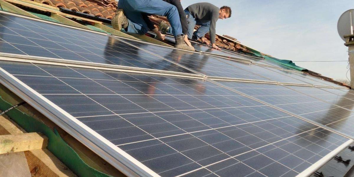 découvrez notre analyse approfondie sur le jugement des panneaux photovoltaïques, incluant leur efficacité, leur impact environnemental et les avis des experts. informez-vous sur les enjeux juridiques et les avantages de cette technologie renouvelable.