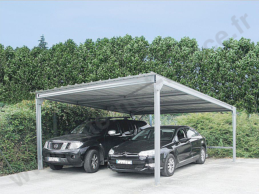 découvrez notre sélection d'abris voiture, idéaux pour protéger votre véhicule des intempéries et du soleil. pratiques et esthétiques, nos abris s'adaptent à tous les espaces extérieurs pour allier sécurité et style.