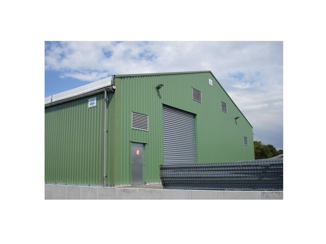 découvrez notre kit hangar complet, idéal pour créer un espace de stockage ou de travail pratique et fonctionnel. conçu pour s'adapter à vos besoins, ce kit vous offre une solution efficace et économique pour abriter vos outils, véhicules ou équipements. facile à installer et durable, il est parfait pour professionnels et particuliers souhaitant optimiser leur espace.