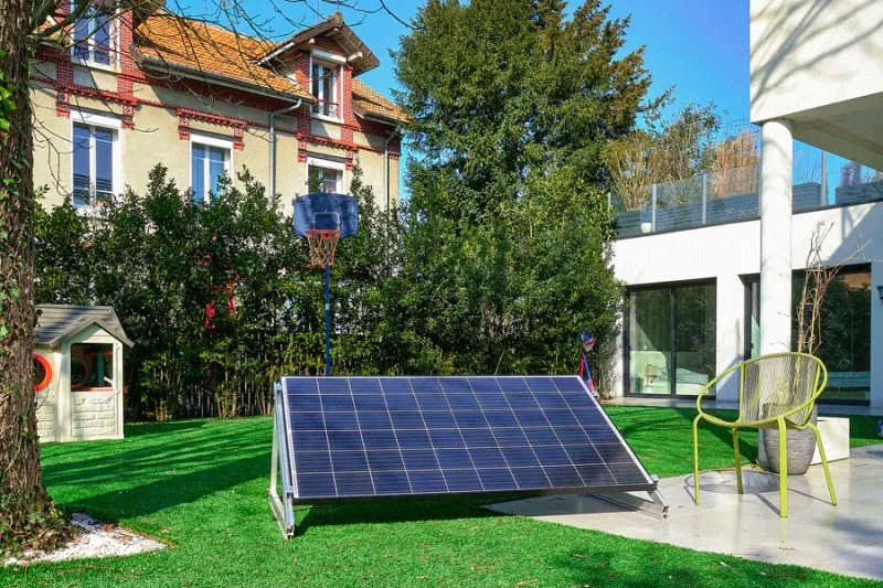 découvrez notre kit solaire jardin, la solution idéale pour profiter de l'énergie renouvelable dans votre espace extérieur. facile à installer, écologique et économique, il vous permet d'éclairer votre jardin tout en réduisant votre empreinte carbone. transformez votre jardin en un havre de paix lumineux avec notre kit solaire.