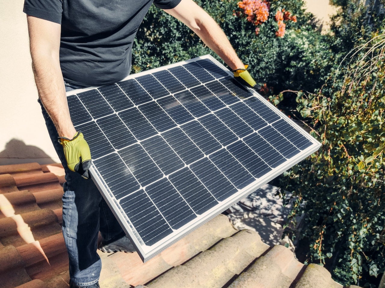découvrez notre kit solaire pour chauffe-eau, une solution écologique et économique pour un chauffage efficace de votre eau. bénéficiez d'une installation facile et d'une réduction significative de vos factures d'énergie tout en préservant l'environnement. optez pour l'énergie solaire dès aujourd'hui !