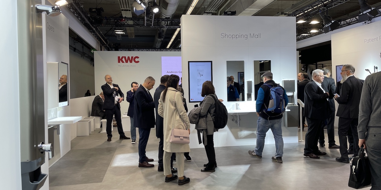 découvrez kwc, une référence incontournable dans le domaine des solutions de qualité pour votre cuisine et votre salle de bain. explorez notre gamme de produits innovants alliant design moderne et performance supérieure.