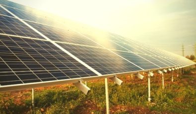 découvrez nos terrains idéaux pour l'installation de panneaux photovoltaïques, offrant un emplacement stratégique pour maximiser votre production d'énergie solaire. investissez dans l'avenir avec des solutions durables et rentables.