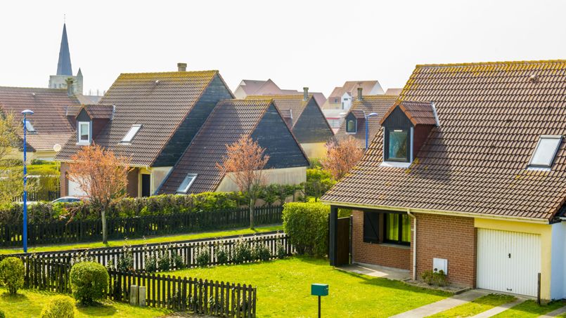 découvrez nos options de location de toiture edf adaptées à vos besoins. optimisez votre espace tout en bénéficiant de l'énergie renouvelable. contactez-nous pour en savoir plus !