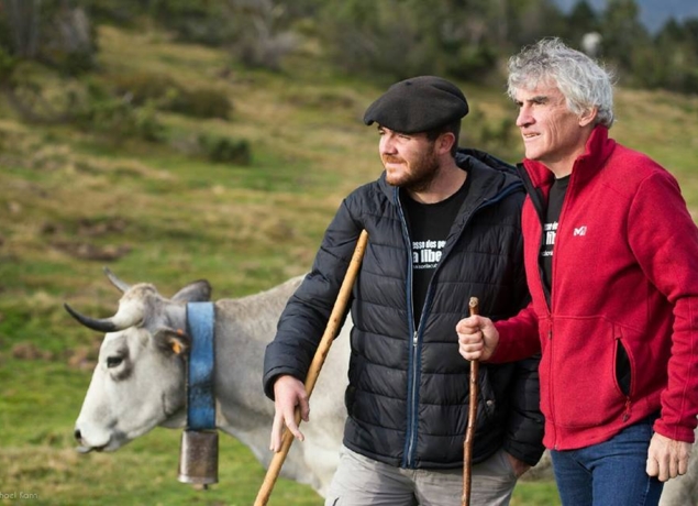 découvrez la maison éleveur, un espace dédié à la passion et au bien-être des animaux. profitez d'un environnement adapté à l'élevage, alliant confort et fonctionnalité pour une gestion optimale de votre cheptel. explorez nos conseils et astuces pour réussir votre aventure d'éleveur.