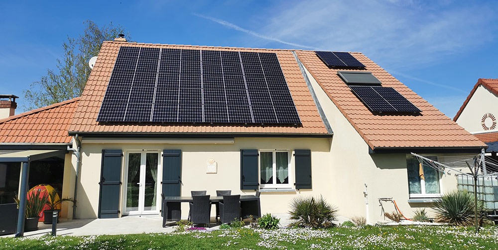 découvrez les avantages d'une maison photovoltaïque, une solution écologique et économique qui permet de produire votre propre énergie solaire. transformez votre habitation en un espace durable tout en réduisant vos factures d'électricité.