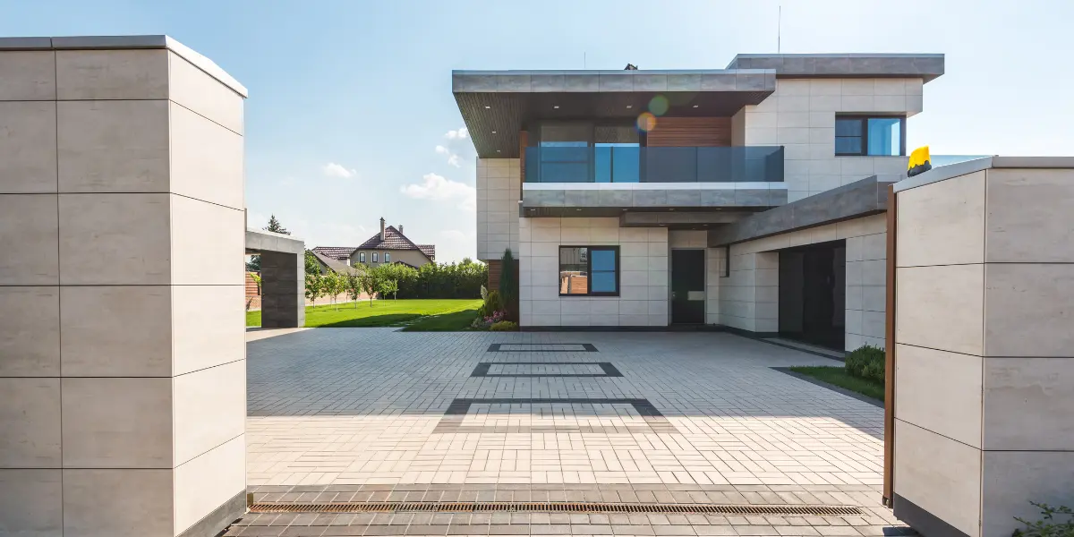 découvrez les prix des maisons conformes à la norme rt 2020. investissez dans des logements énergétiquement performants, respectueux de l'environnement et à la pointe de la technologie pour un confort optimal et des économies d'énergie.