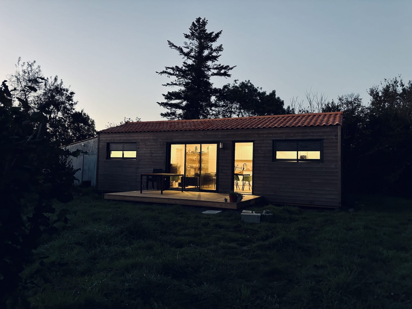 découvrez tout sur le coût d'une maison conforme à la réglementation rt 2025. informez-vous sur les investissements nécessaires, les aides disponibles et les avantages de construire une maison éco-responsable, tout en optimisant votre projet immobilier.
