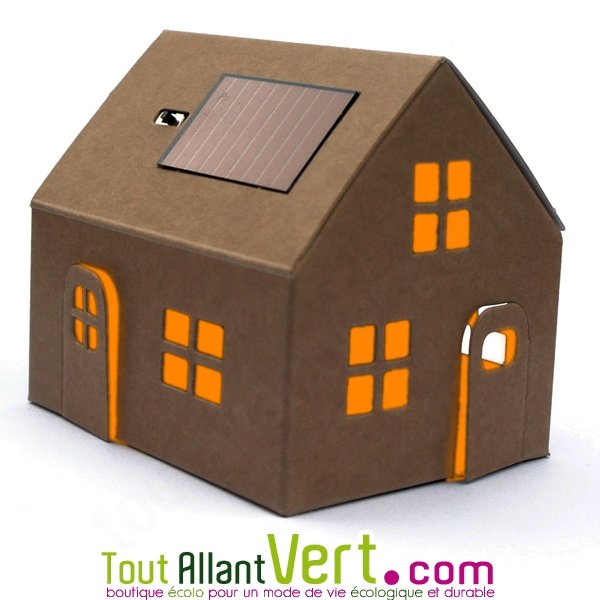 découvrez les avantages de vivre dans une maison solaire : confort, économies d'énergie et respect de l'environnement. apprenez comment maximiser l'efficacité énergétique de votre habitat tout en réduisant votre empreinte carbone.