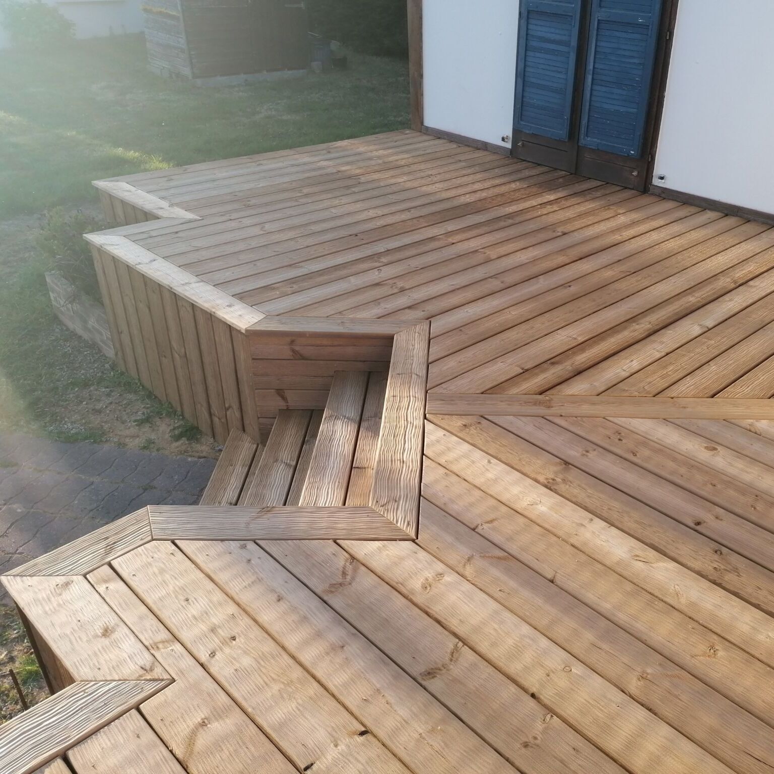 découvrez l'exposition terrasse parfaite pour sublimer votre espace extérieur. aménagez votre terrasse avec des idées innovantes et des inspirations tendance pour créer un environnement accueillant et stylé, idéal pour se détendre ou recevoir des amis.