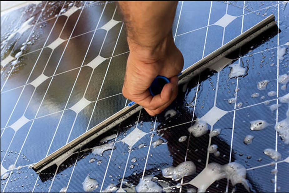 assurez le rendement optimal de vos panneaux solaires de camping-car avec notre service de nettoyage spécialisé. profitez d'une énergie propre et efficace lors de vos voyages en toute simplicité.