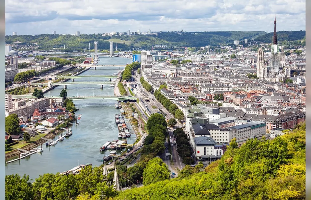 découvrez les solutions d'énergie renouvelable et durable en normandie. informez-vous sur les initiatives locales pour réduire votre empreinte carbone et profiter des avantages de l'énergie verte.