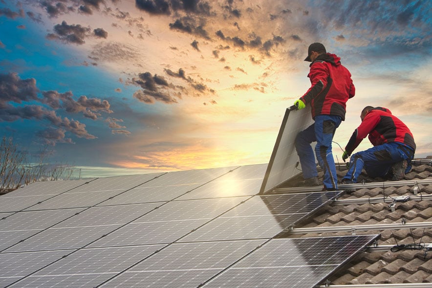 découvrez tout sur les normes solaires : définition, importance et applications dans l'industrie des énergies renouvelables. informez-vous sur les standards qui régulent l'efficacité et la sécurité des installations solaires, pour optimiser votre usage de l'énergie verte.