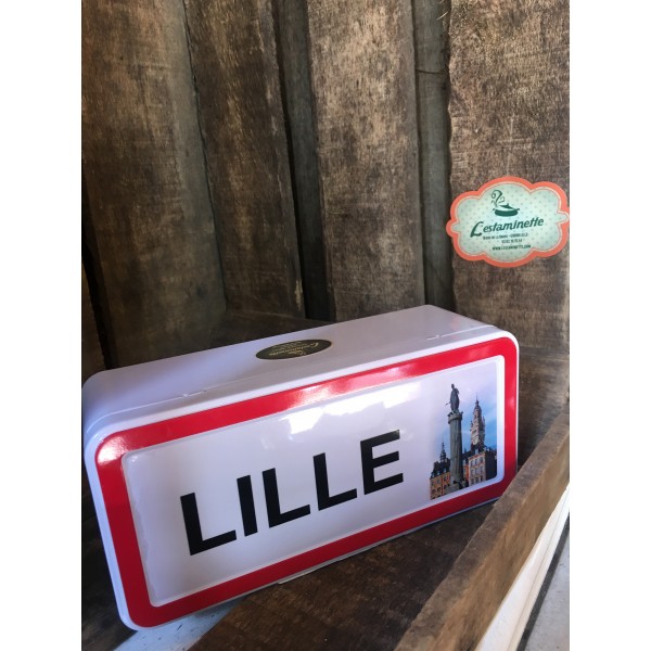découvrez les panneaux informatifs et publicitaires à lille : une solution idéale pour promouvoir votre entreprise et attirer l'attention des passants dans cette métropole dynamique.