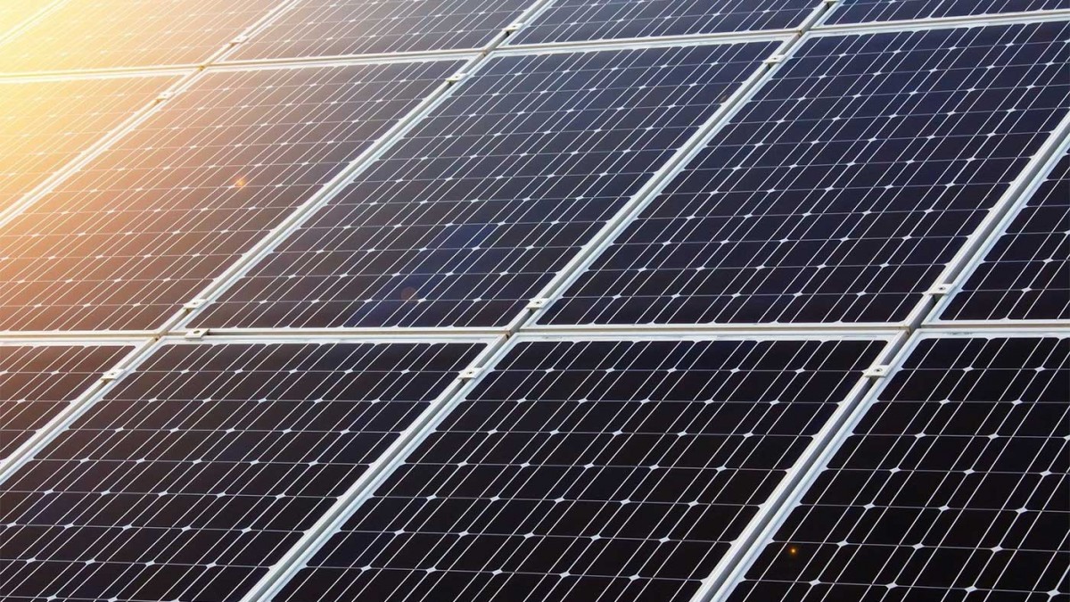 découvrez les panneaux photovoltaïques innovants intégrant de la technologie hydrogène, alliant production d'énergie renouvelable et stockage durable. optez pour une solution écoresponsable qui booste votre indépendance énergétique tout en réduisant votre empreinte carbone.