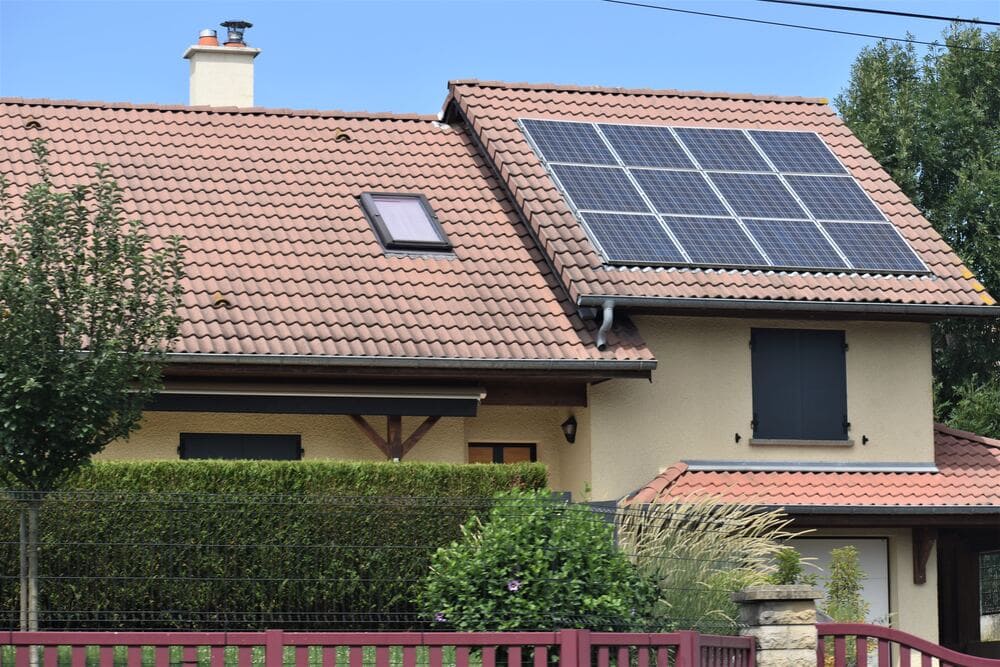 découvrez les avantages des panneaux solaires : une solution écologique et économique pour produire votre propre électricité. profitez d'énergies renouvelables, réduisez votre facture d'énergie et contribuez à la protection de l'environnement avec des technologies innovantes.