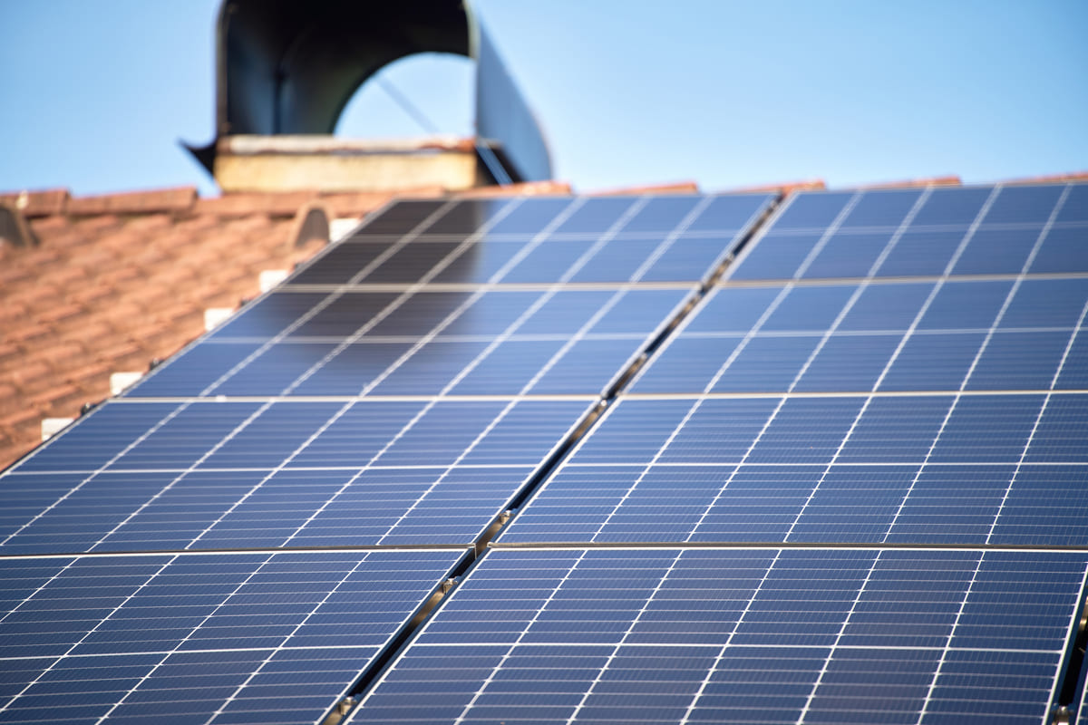 découvrez les avantages des panneaux solaires pour votre maison ou votre entreprise. profitez d'une énergie renouvelable, réduisez vos factures d'électricité et contribuez à la protection de l'environnement avec des solutions solaires économiques et durables.
