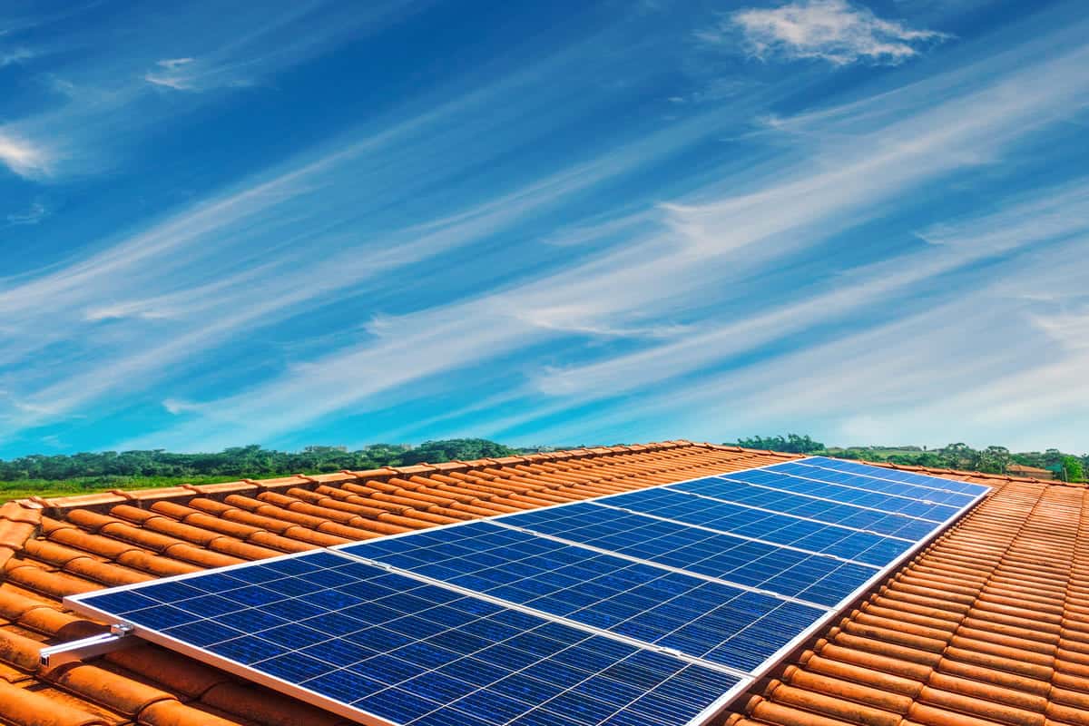 découvrez les avantages des panneaux solaires pour une énergie renouvelable et durable. optimisez votre consommation d'énergie tout en réduisant vos factures grâce à cette solution écologique.