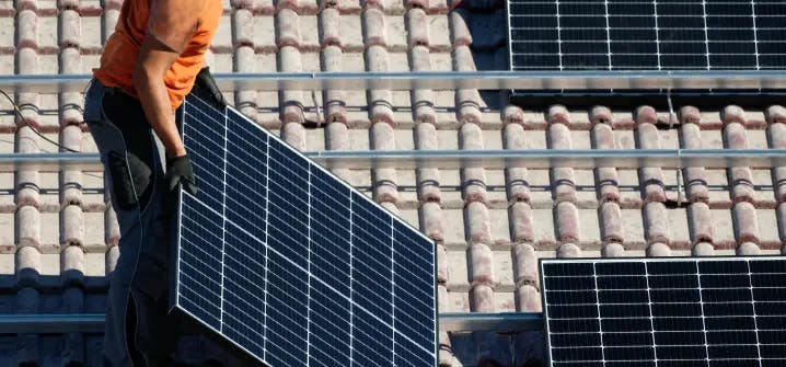 découvrez les avantages des panneaux solaires efficaces pour réduire vos factures d'énergie et contribuer à la préservation de l'environnement. optez pour des solutions durables et performantes qui maximisent votre production d'énergie solaire.
