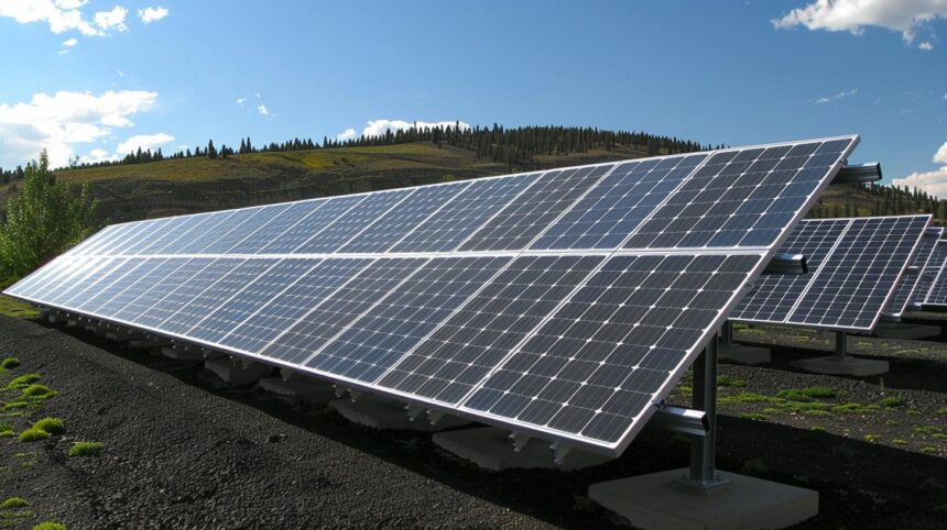 découvrez les avantages des panneaux solaires au sol pour une énergie renouvelable optimisée. idéal pour maximiser la production d'électricité tout en offrant une solution écologique et rentable pour votre maison ou entreprise.