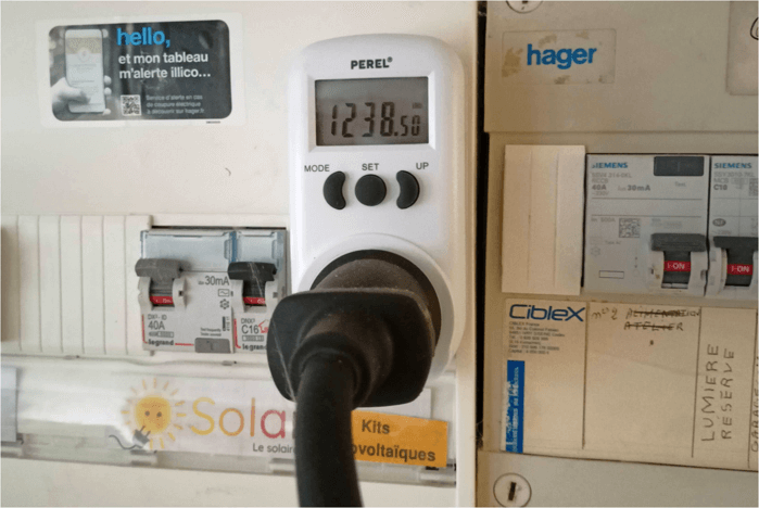 découvrez comment les panneaux solaires peuvent être intégrés avec votre compteur électrique pour optimiser votre consommation d'énergie. apprenez les avantages, le fonctionnement et les étapes pour installer un système efficient qui réduit vos factures d'électricité tout en respectant l'environnement.