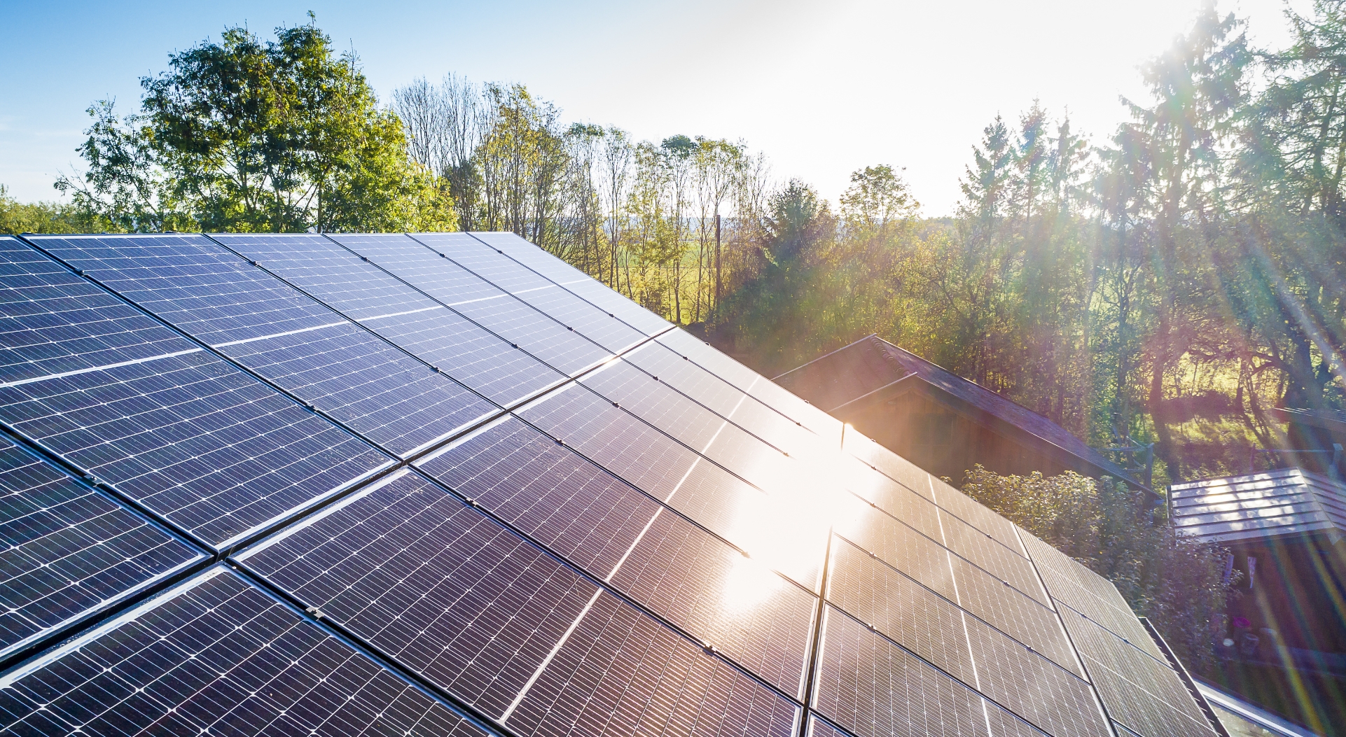 découvrez les avantages des panneaux solaires intégrés : une solution esthétique et efficace pour produire de l'énergie renouvelable tout en préservant l'harmonie de votre habitation. optez pour une transition énergétique responsable dès aujourd'hui.